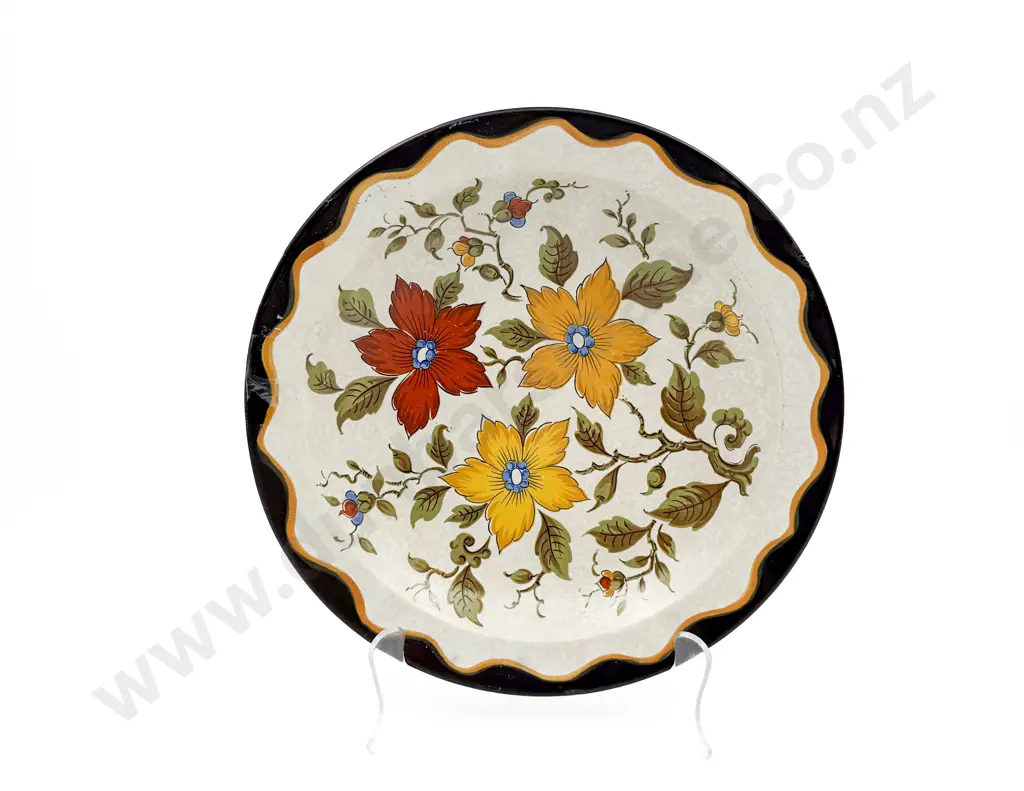 Gouda Holland Pottery Hanging Charger Image 1++