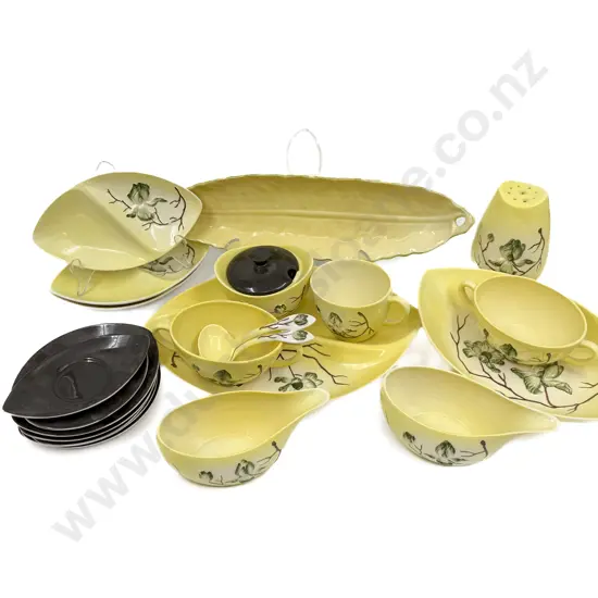 Quantity of Mixed Carlton Ware