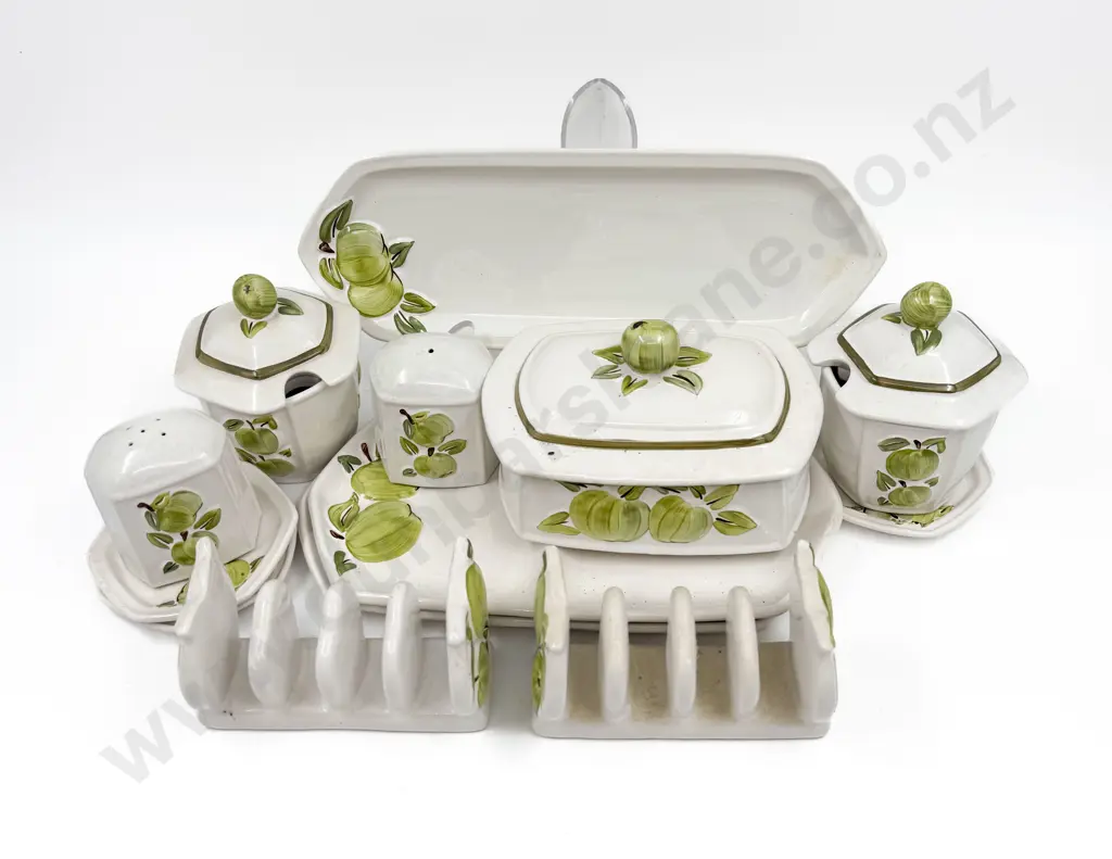Quantity of Mixed Carlton Ware Image 1++