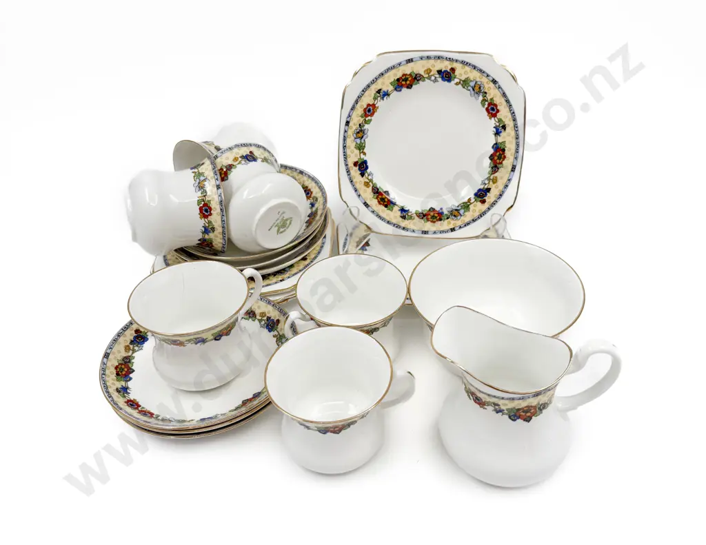 Tuscan China Floral Teaset Image 1++