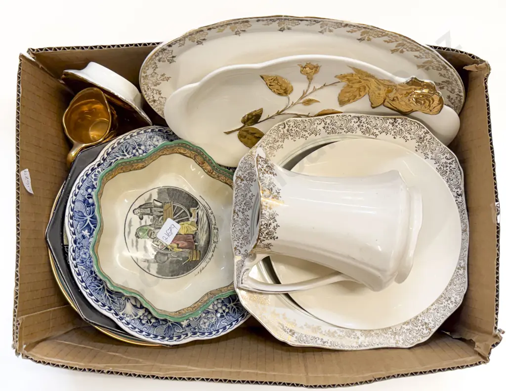 Box of Mixed China Image 1++