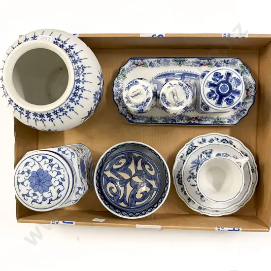 Box of Assorted Blue & White Ware