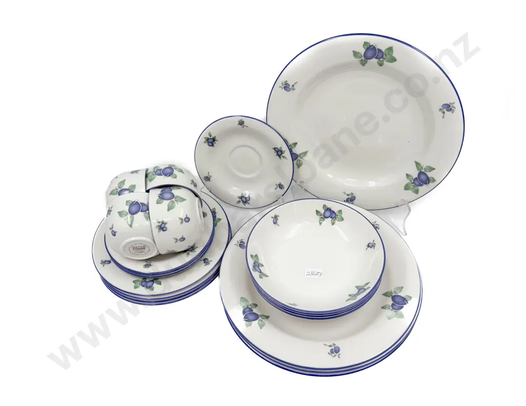 Doulton "Blueberry" Pattern Breakfast Set Image 1++
