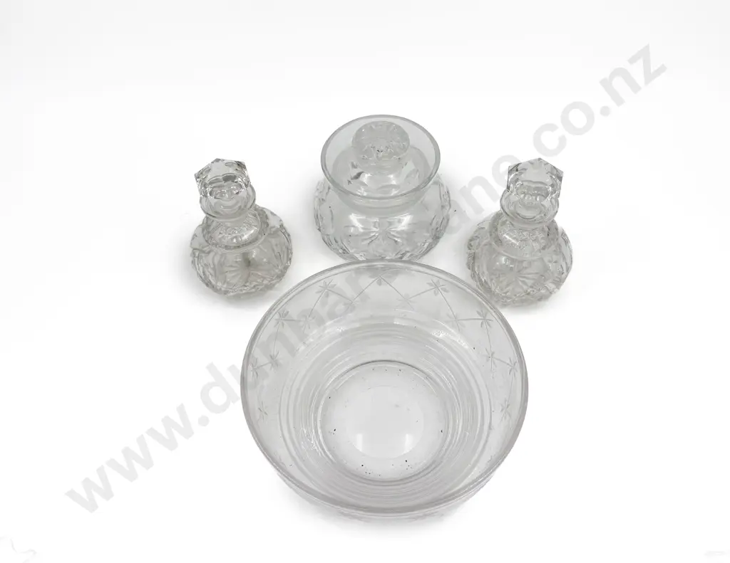 Stuart Crystal Fruit Bowl Lidded Jar & Pair Scent Flasks ( one with rim chip) Image 1++