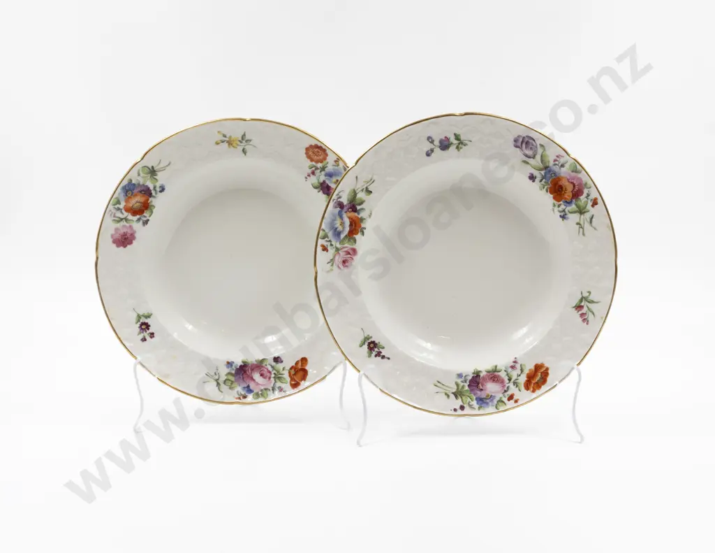 Pair Mid C9th English Porridge Plates Image 1++