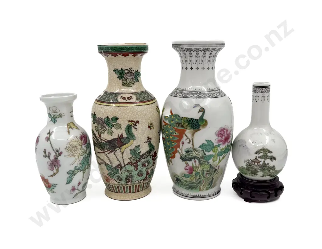 Four Modern Chinese Vases Image 1++