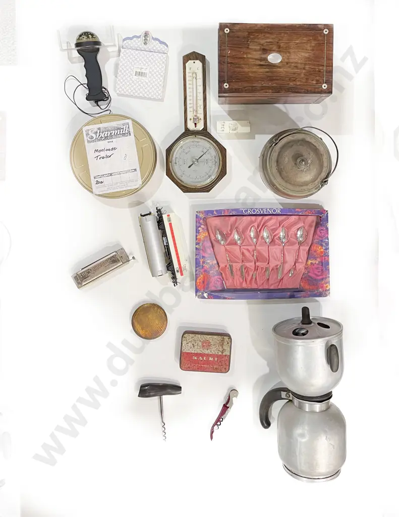 Regency Tea Caddy Tobacco Barrel & Assorted Gear Image 1++