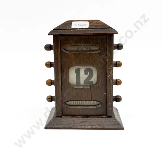 Oak Cased Perpetual Desk Calendar