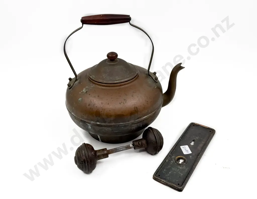Copper Kettle & Door Handle Set Image 1++