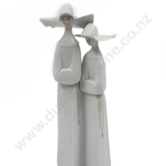 Lladro Figure on Two Nuns