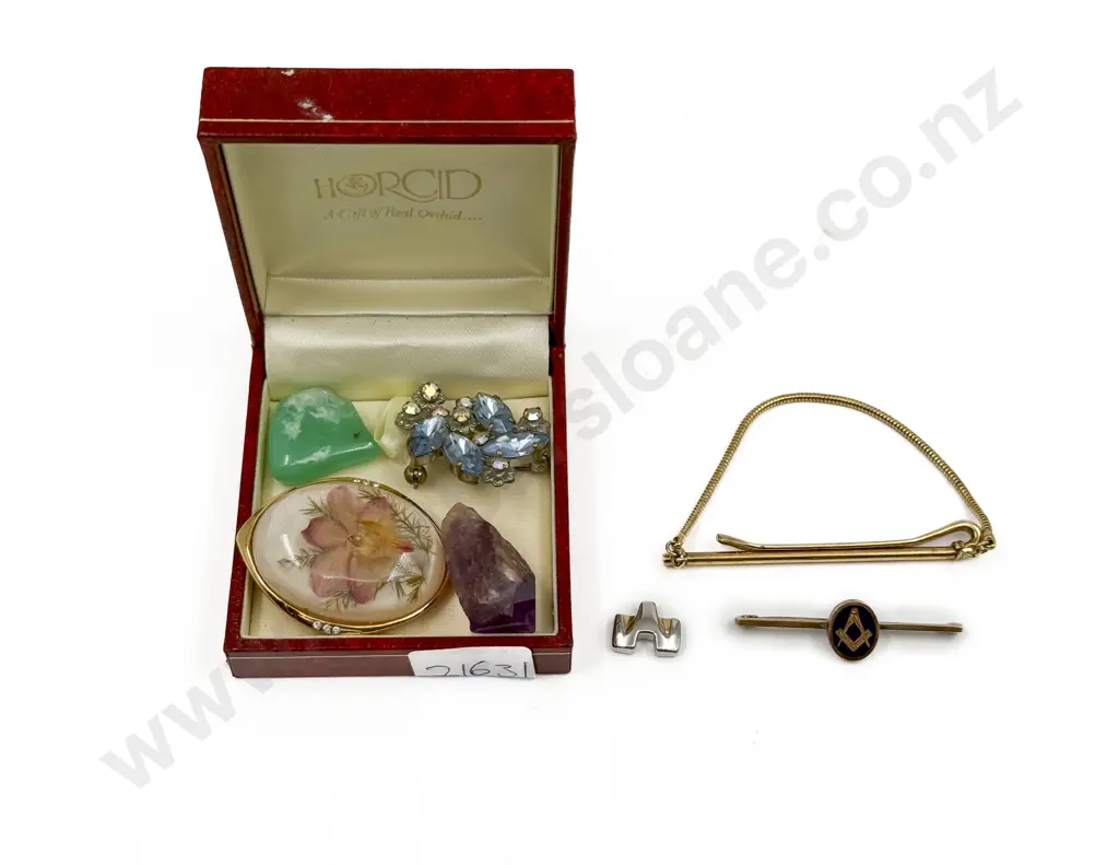 Assorted Costume Jewellery Image 1++