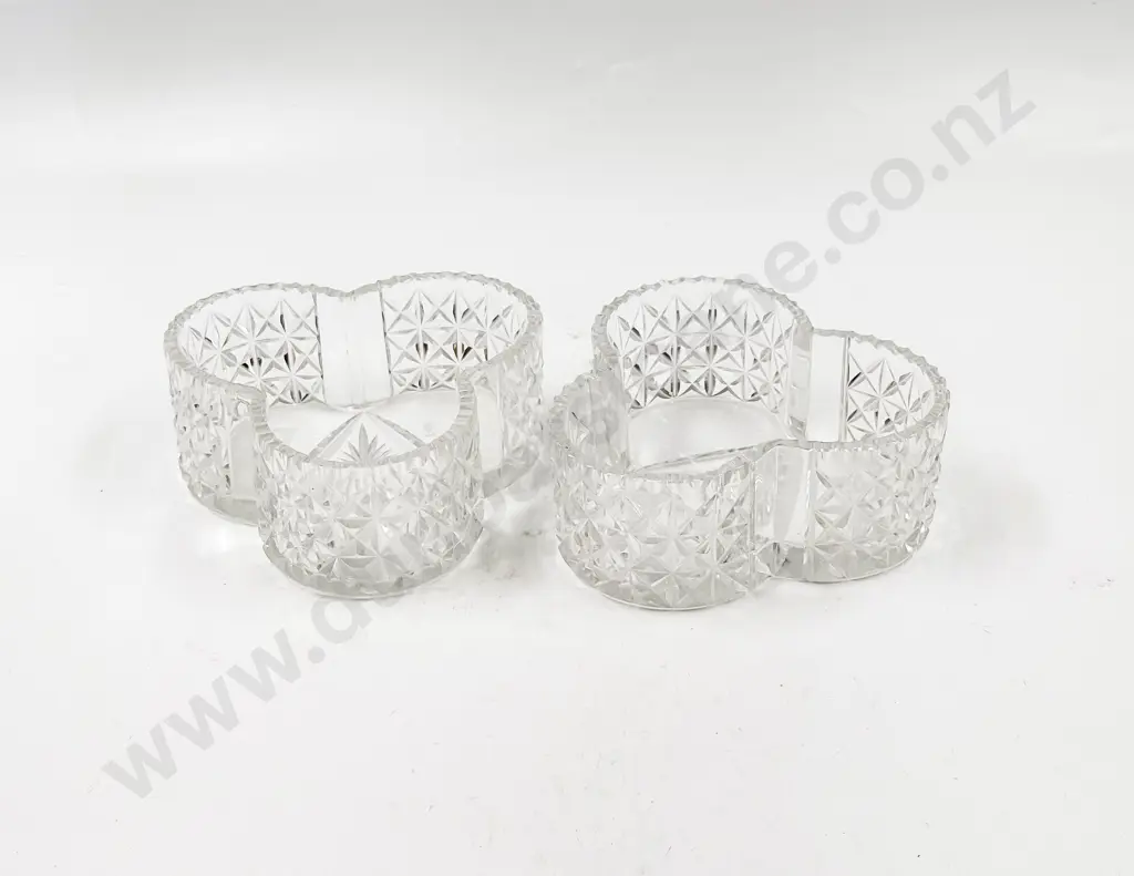 Two Early C20th Crystal Spade Shaped Dishes Image 1++