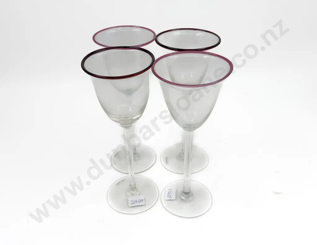 Four Hoglund Wine Glasses Image 1++