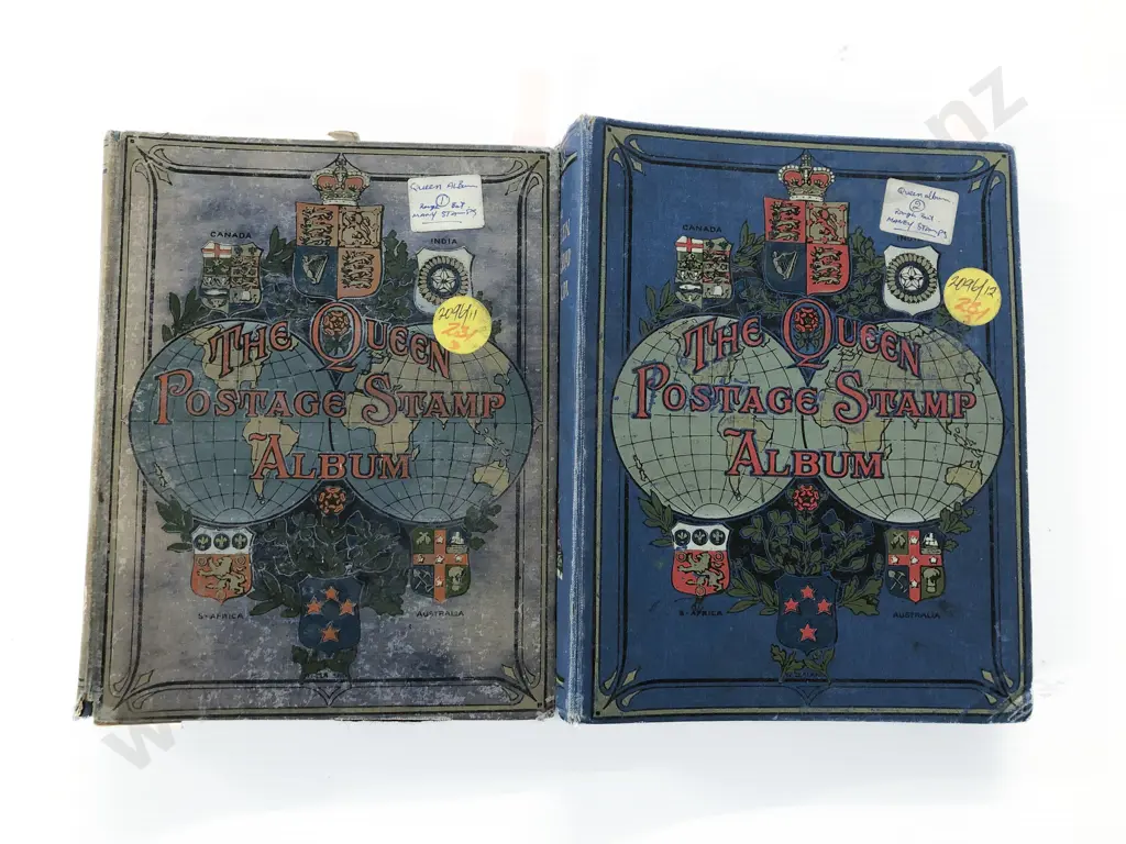 Two Vintage World Stamp Albums Few Stamps Image 1++