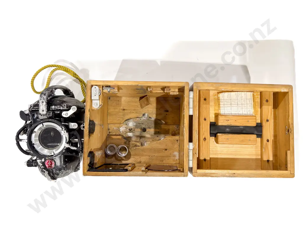 Cased Bolex Paillard Underwater Camera Housing Image 1++