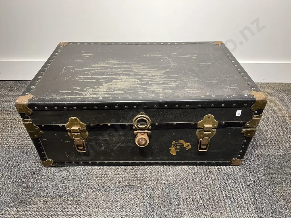 Two Military Great Coats Billies & Food Trays in Travel Trunk Image 1++