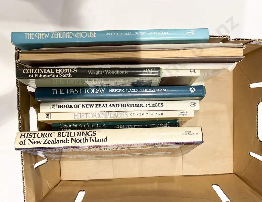 Assorted NZ Books Image 1++