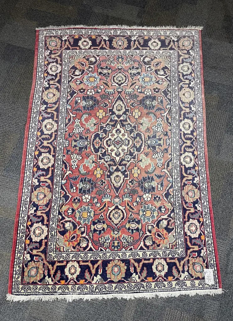 Persian Kashan Rug Image 1++
