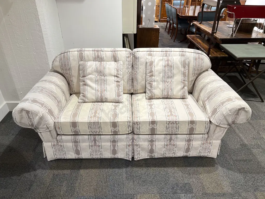 Pair of Two Seated Couches Image 1++