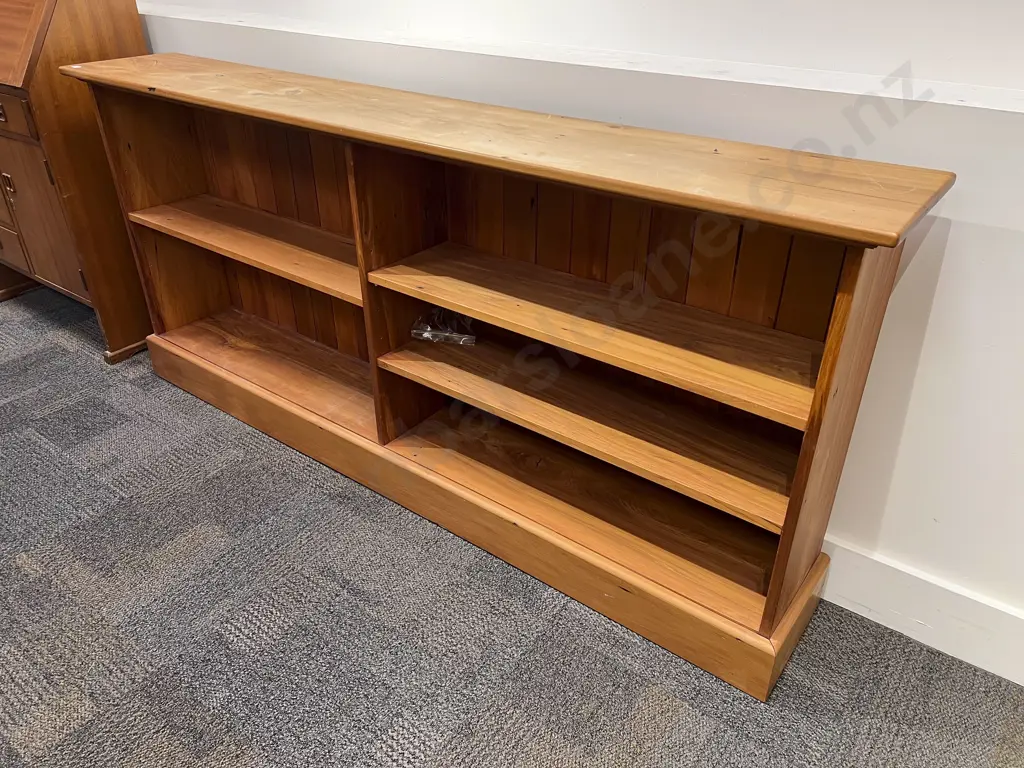 Three Shelf Low Bookshelf Image 1++