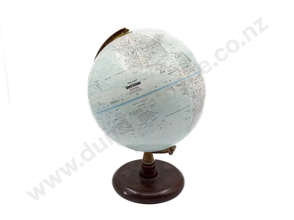 Two Altus Globes Image 1++