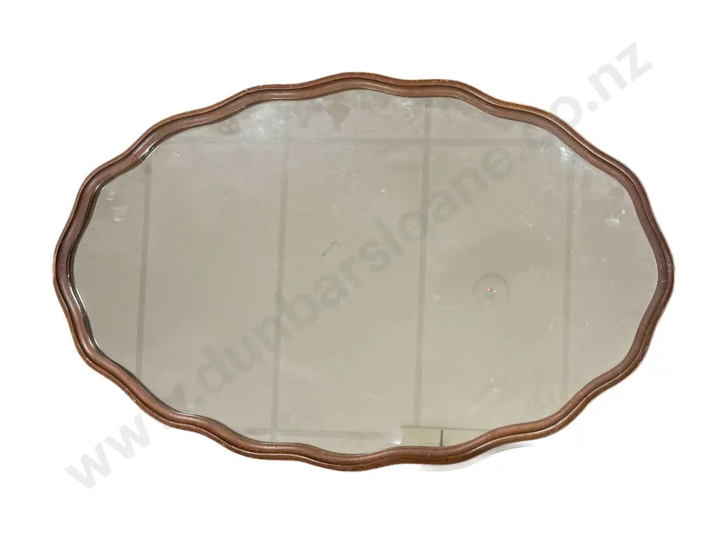Oval Shaped Mirror Image 1++