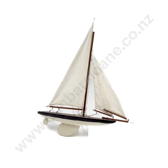 Model Wooden Sailing Boat