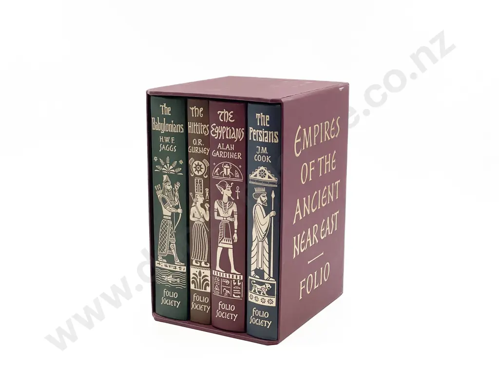 The Folio Society Four Volume Boxed Set Image 1++