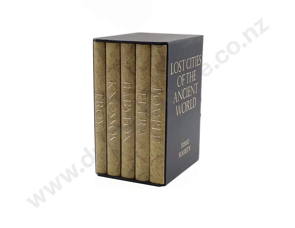 The Folio Society Five Volume Boxed Set Image 1++