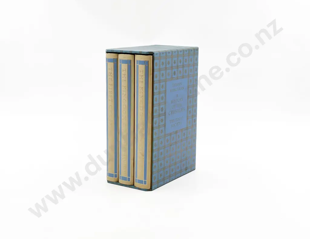 The Folio Society Three Volume Boxed Set Image 1++