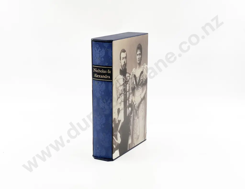 The Folio Society Book of Nicholas and Alexandra Image 1++
