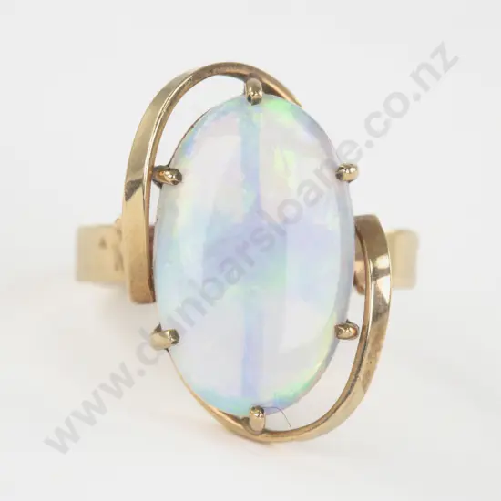 9ct Single Opal Ring