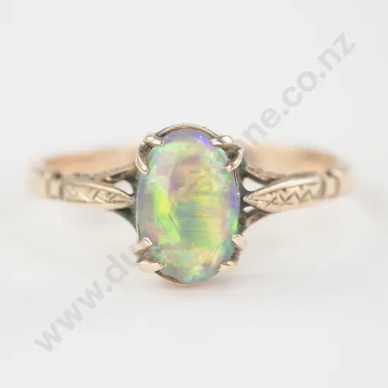 9ct Single Stone Opal Ring
