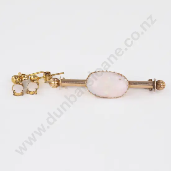 9ct Single Opal Bar Brooch