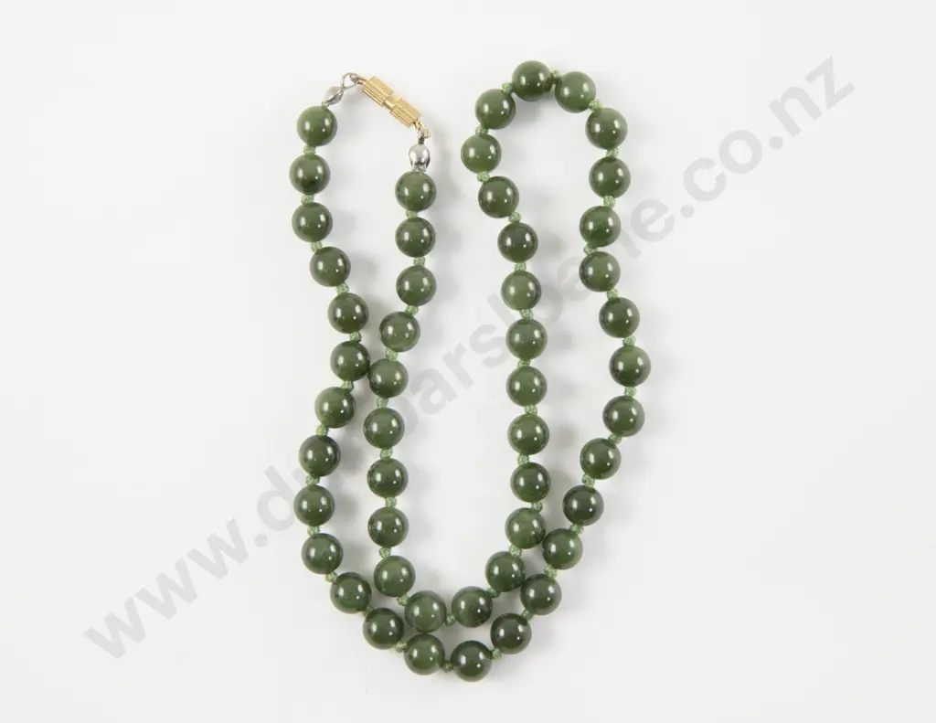 Single Strand Uniform Greenstone Bead Necklace Image 1++