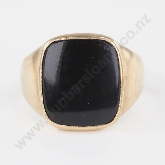 9ct Gents Onyx Signet Ring