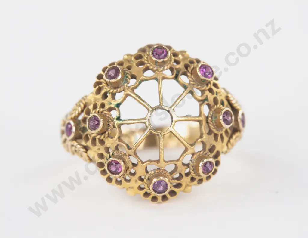 18ct Ten Stone Garnet Dress Ring Image 1++