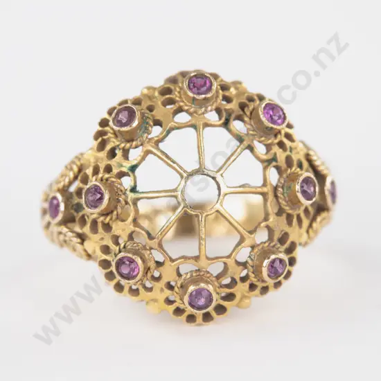 18ct Ten Stone Garnet Dress Ring