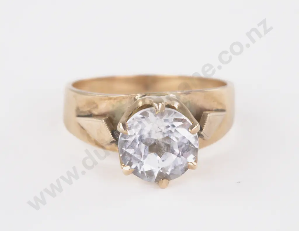 9ct Single White Spinel Ring Image 1++