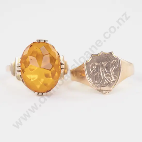 9ct Initialled Signet Ring