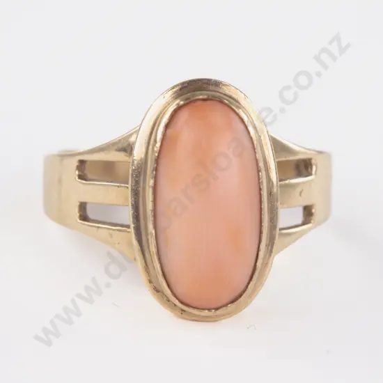 9ct Single Stone Coral Ring