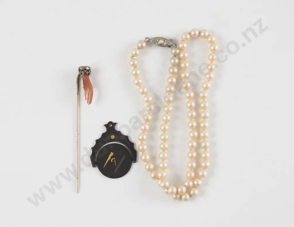 Victorian Coral Hand Stick Pin Image 1++
