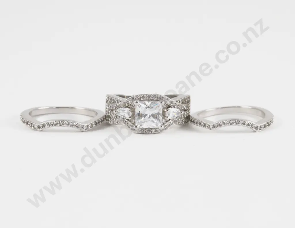 10ct White Gold Cubic Zirconia Fancy Band Ring Image 1++