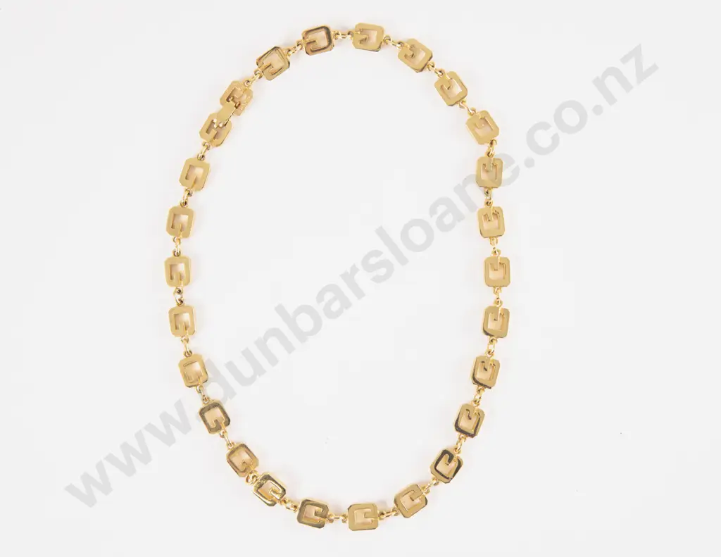 Givenchy Logo Flat Link Necklace Image 1++