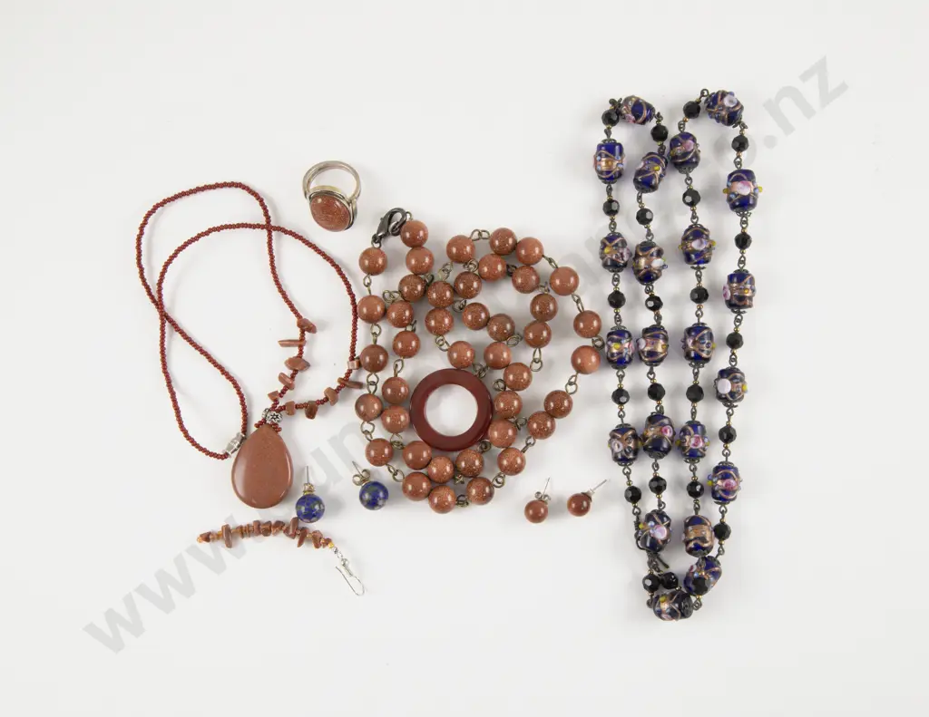 Collection of S/S Goldstone Jewellery Image 1++