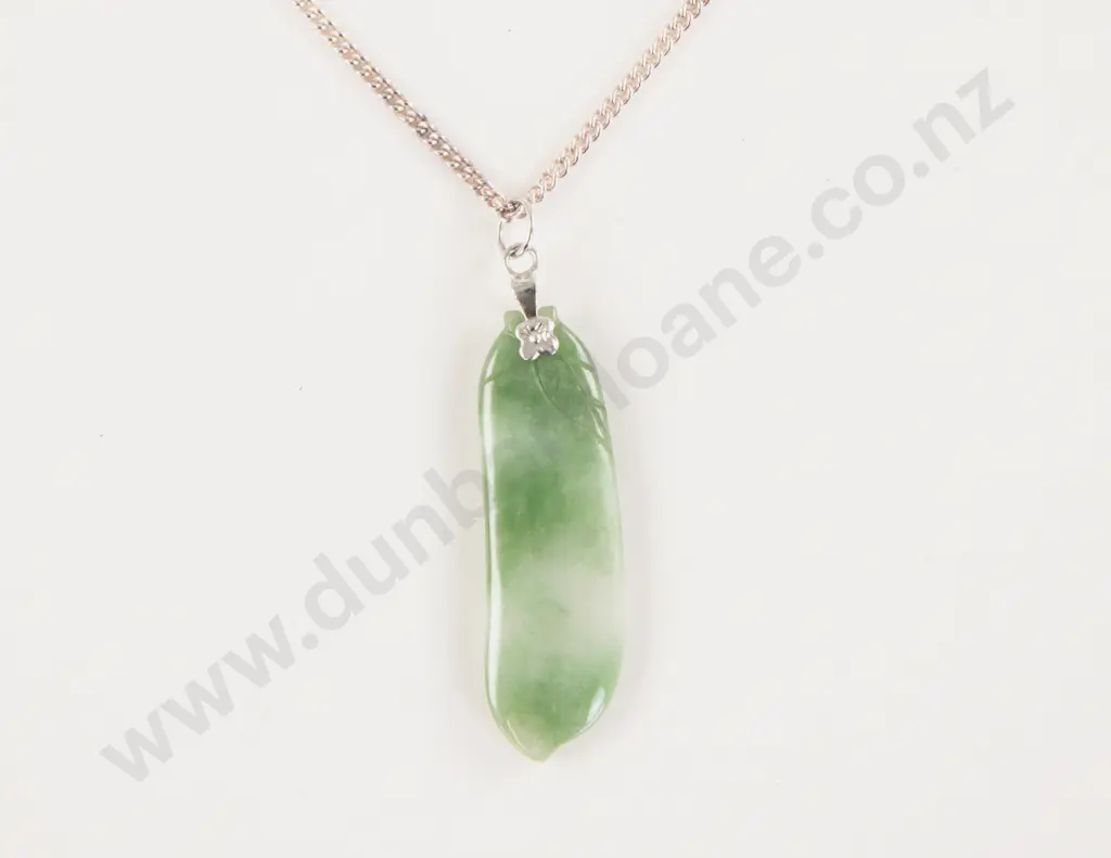 Chinese Jade Pea Pod Pendant on .925 SIlver Neck Chain Image 1++