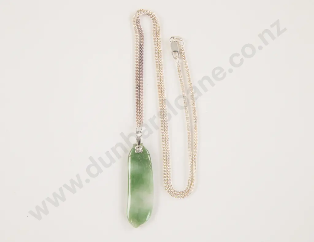 Chinese Jade Pea Pod Pendant on .925 SIlver Neck Chain Image 1++