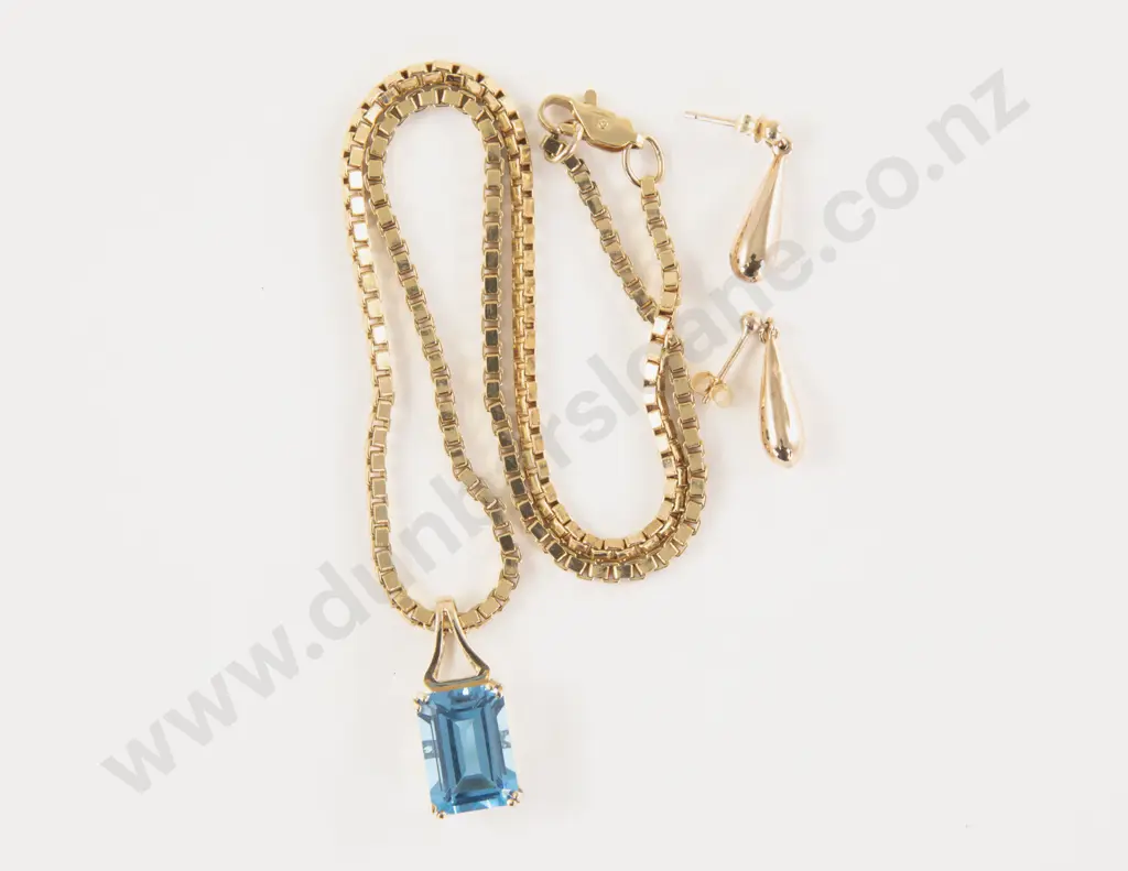 9ct Single Topaz Pendant Image 1++