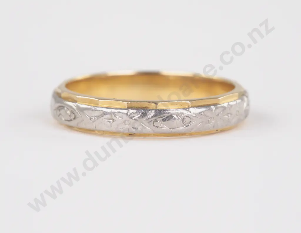 18ct and Palladium Engraved Band Ring Image 1++