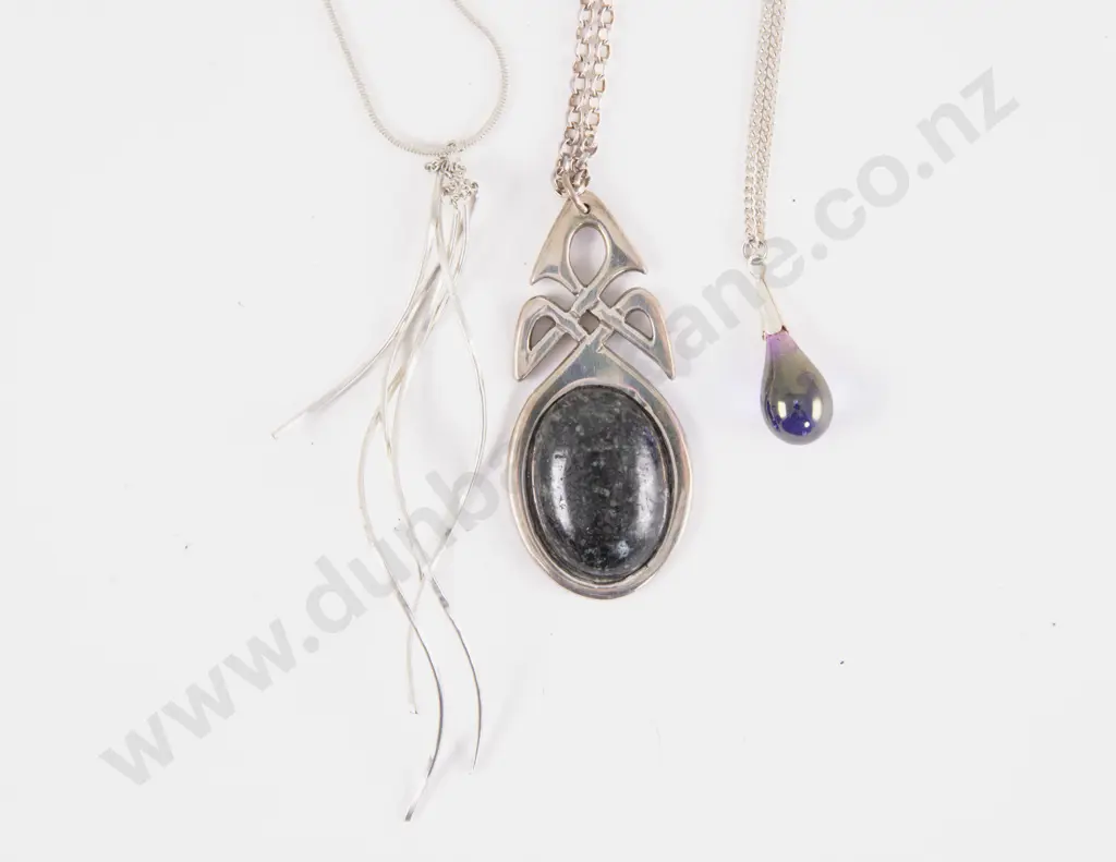 Three S/S Fancy Pendants Image 1++